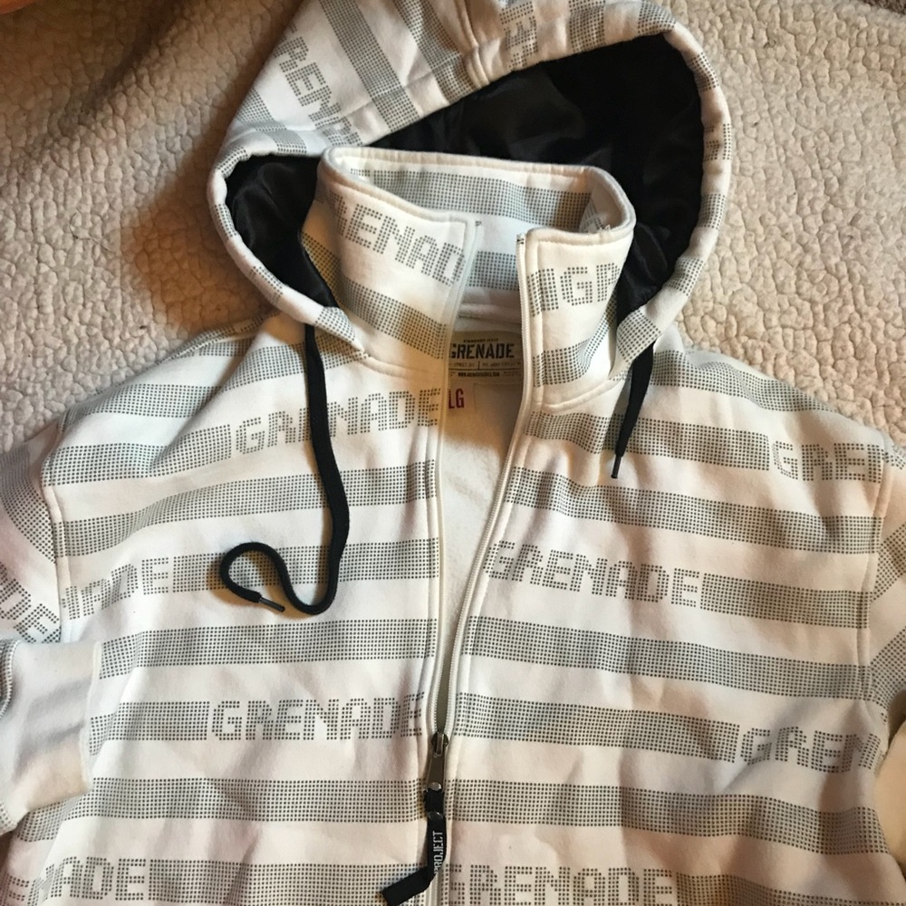 GRENADE Sweatshirt